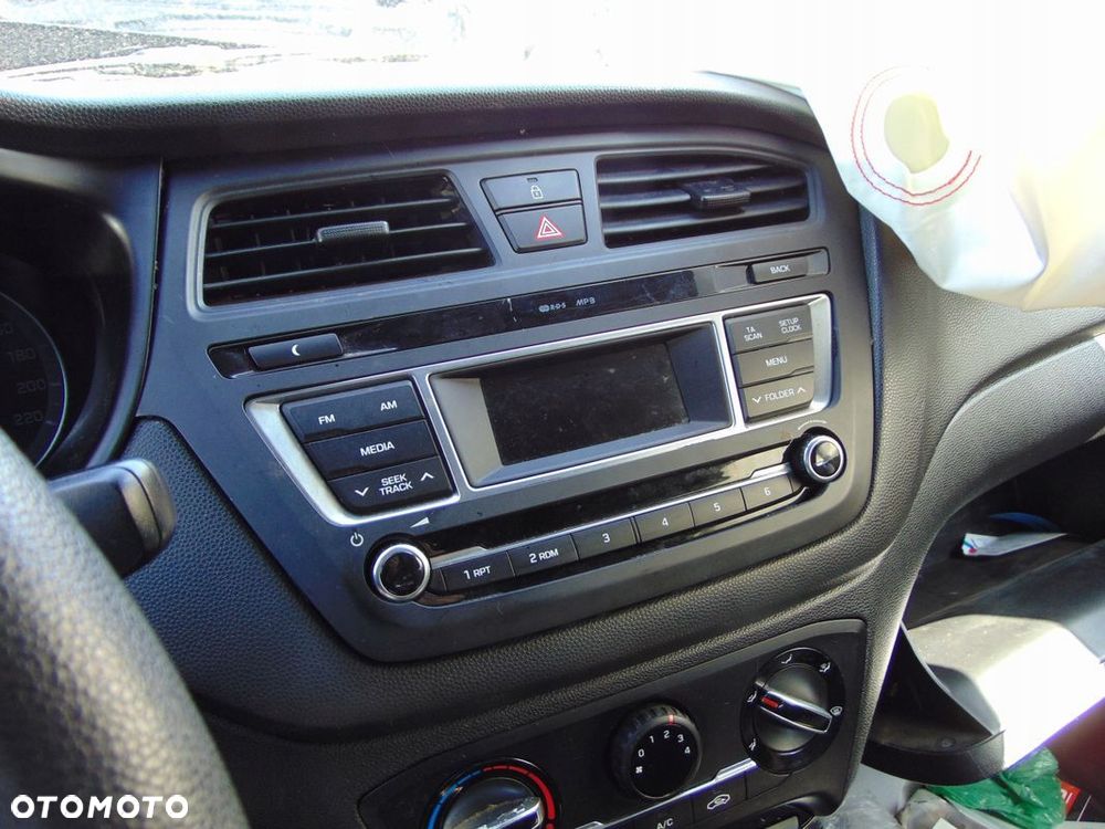 RADIO FABRYCZNE CD MP3 HYUNDAI II I20 HB - 1
