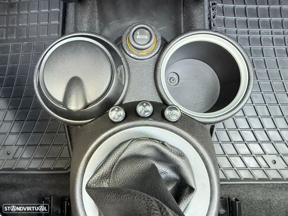 MINI Cabrio Cooper S - 19