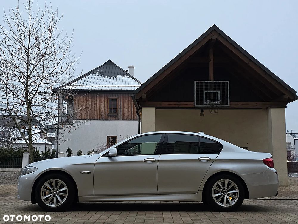 BMW Seria 5 525d xDrive - 20