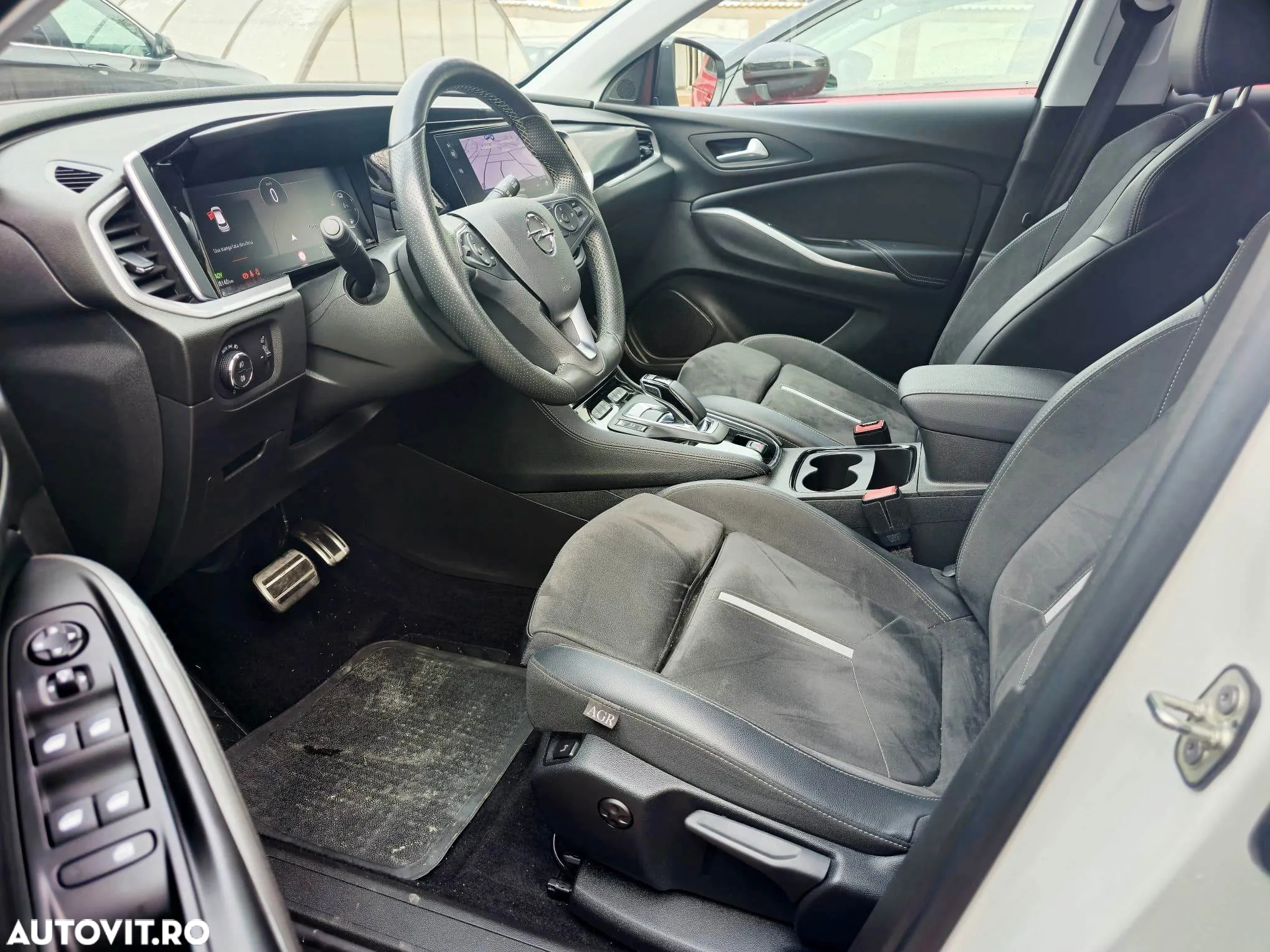 Opel Grandland Plug-in-Hybrid 1.6 DI Automatik GSe - 3