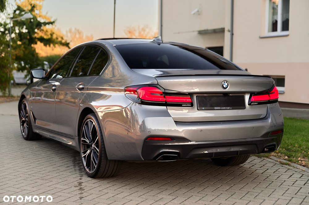 BMW Seria 5 530d xDrive - 16