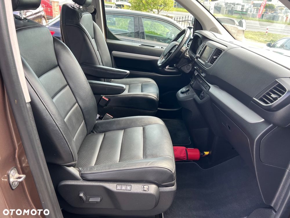 Peugeot Traveller L3 2.0 EAT6 Allure - 24