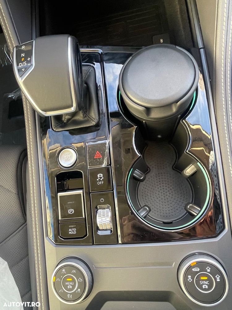 Volkswagen Touareg V6 TDI Elegance - 11