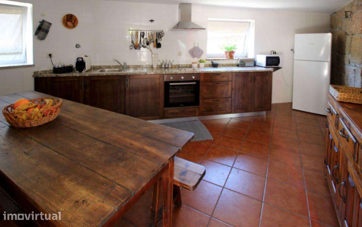 Casa com 2 quartos - localizado em Braga - Grande imagem: 4/22