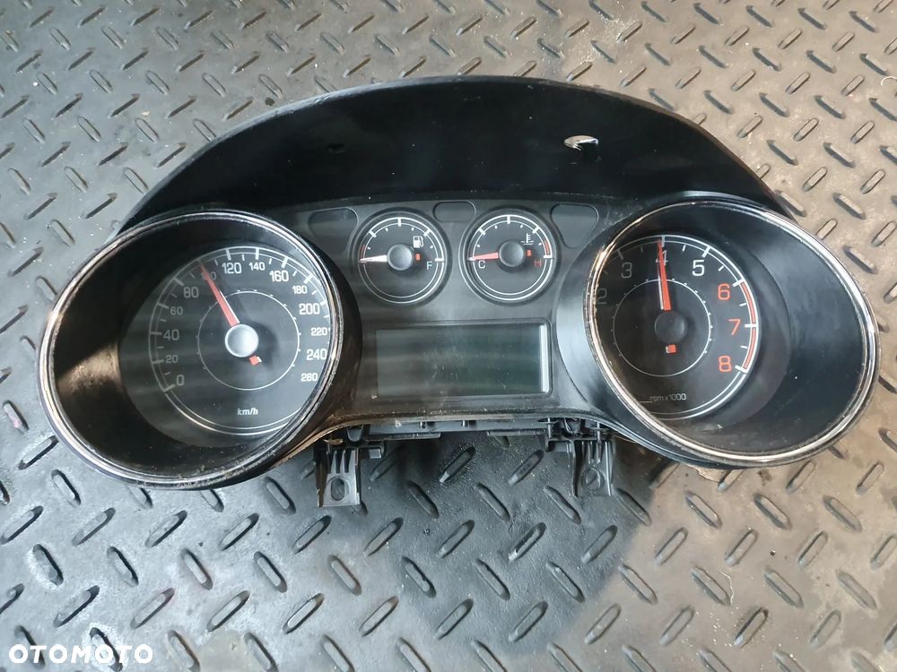 LICZNIK ZEGARY FIAT BRAVO II 1.4 T-JET 554000980100 EUROPA DEMONTAŻ - 1