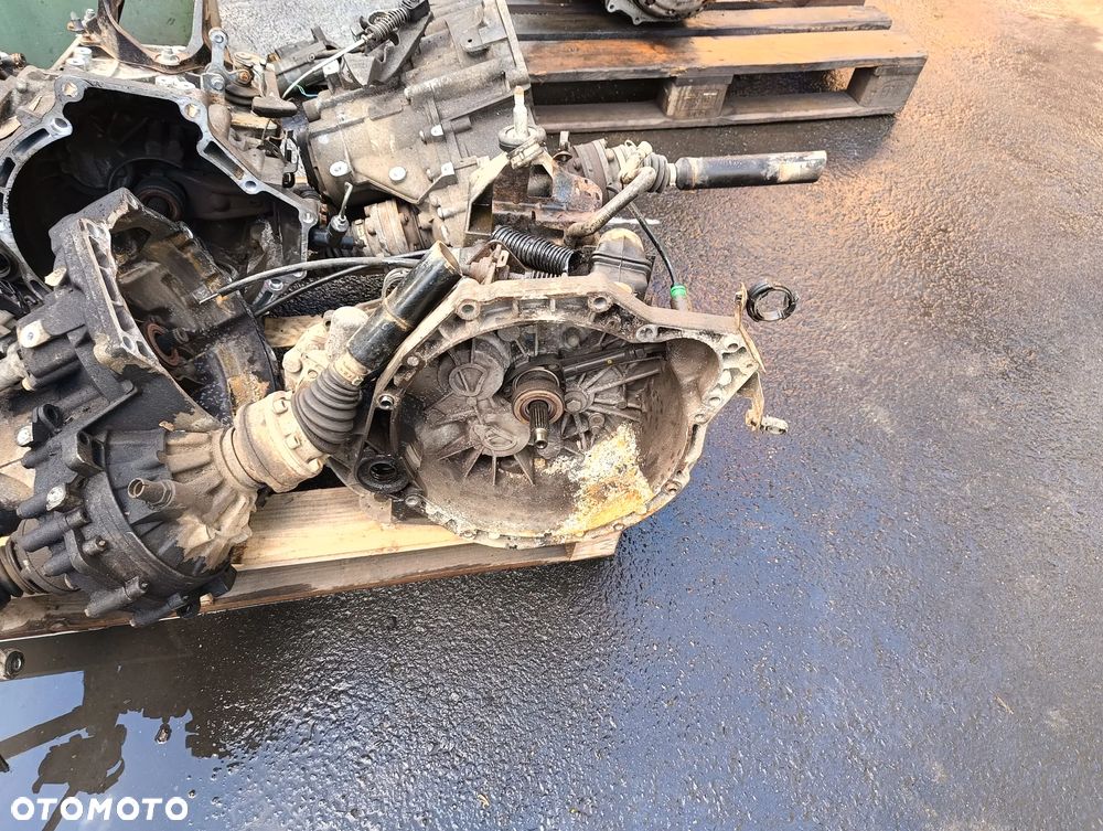 SKRZYNIA MASTER MOVANO 2.2  DCI PF1 AA 009 - 1