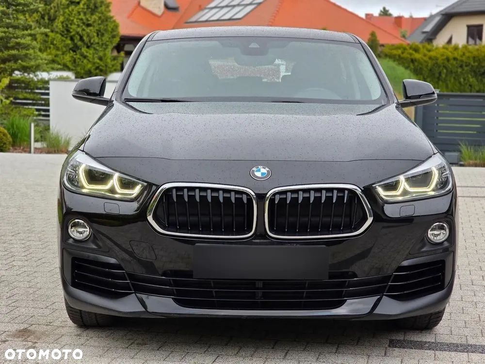 BMW X2 sDrive18d Business Edition sport - 3