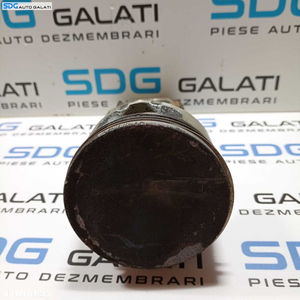Piston Pistoane cu Biela Dacia Logan 1 1.6 B 2004 - 2012 [X1008] - 3