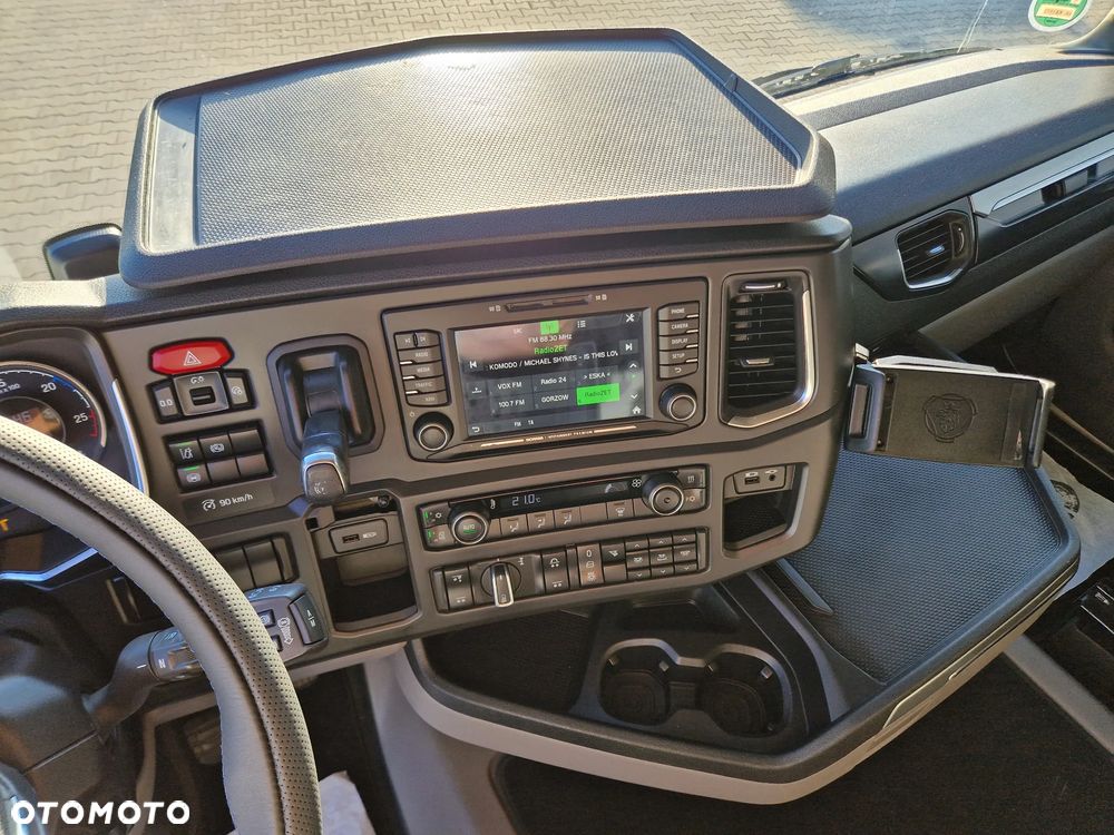 Scania R410/ 2019r/ 6x2 PUSCHER/ ZAWIESZENIE FULL PODUSZKA/ KLIMA POSTOJOWA/ SERWIS NIEMCY - 17