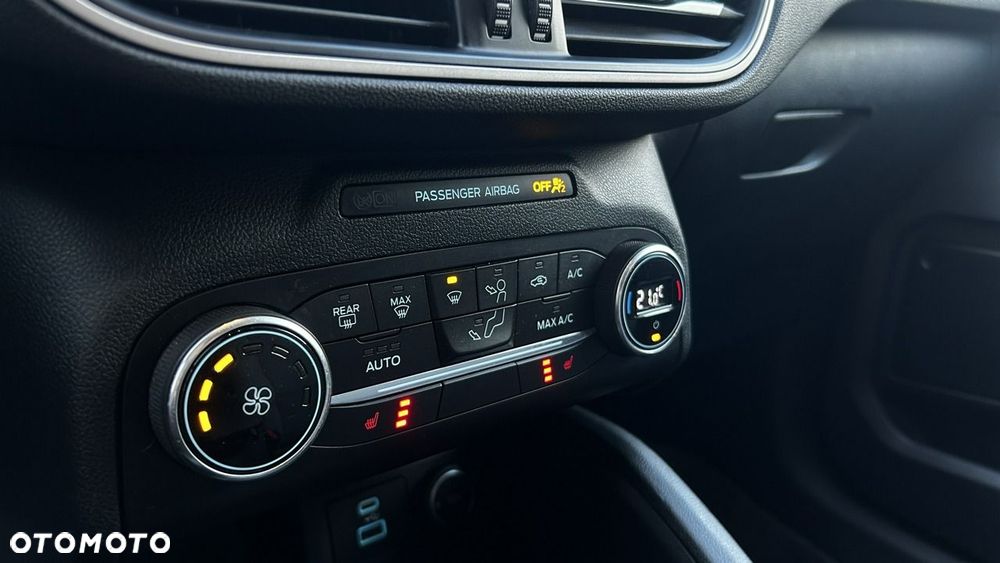 Ford Kuga - 15