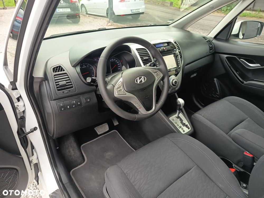 Hyundai ix20 1.6 Automatik Fifa World Cup Edition - 17