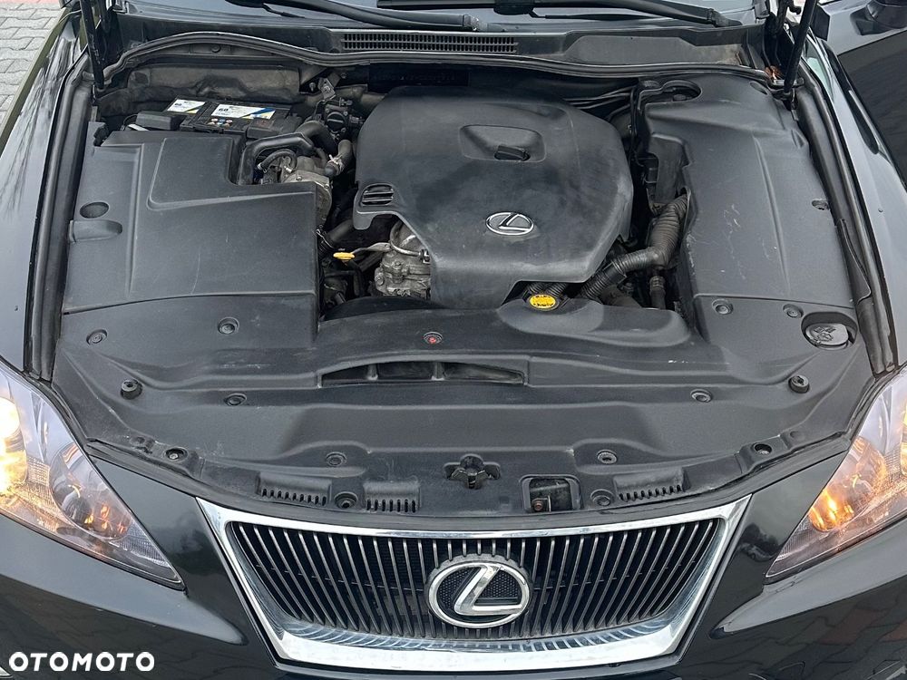 Lexus IS 220 D Comfort - 8