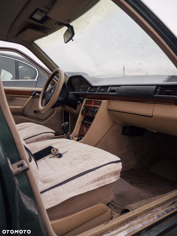 Mercedes-Benz W124 (1984-1993) - 7