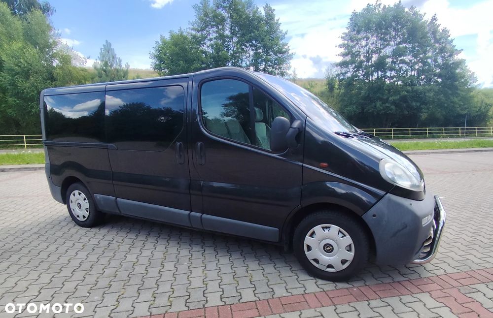 Opel Vivaro L2H1 2.9t - 10