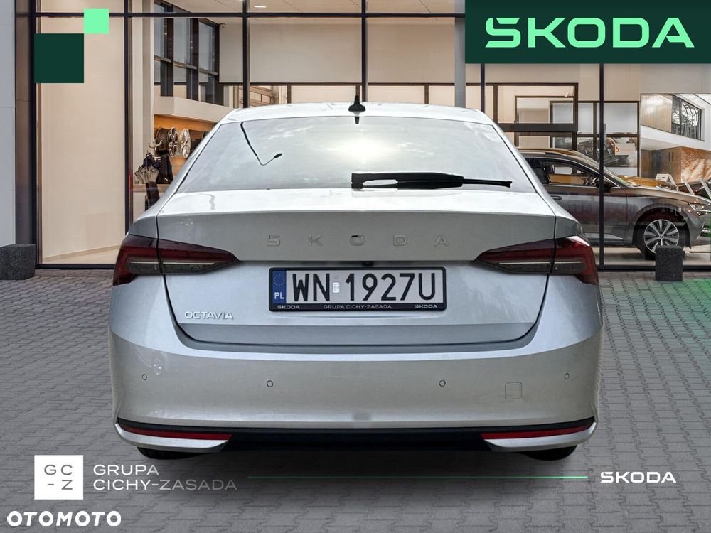 Skoda Octavia 1.5 TSI mHEV Selection DSG - 4
