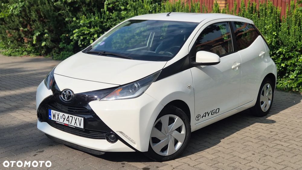 Toyota Aygo x-play - 36