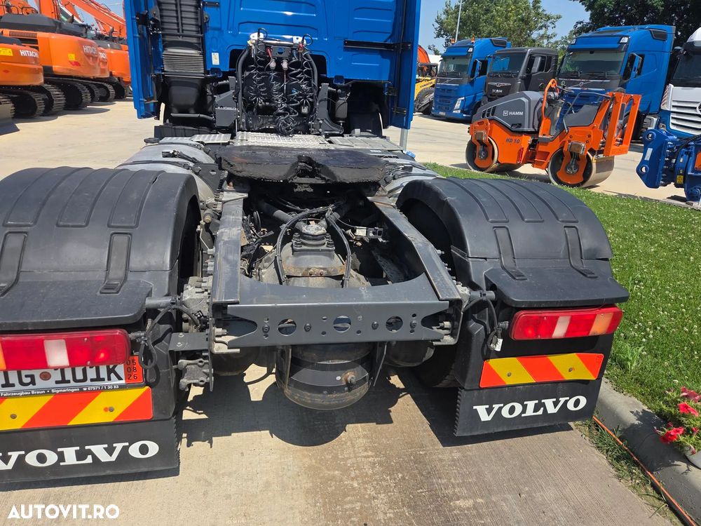 Volvo FH500, euro 6, 2020, 506.819km, cutie automata, 2 rezervoare TOTAL 1.015l, frigider, Aer cond stationare, anv BALON punte fata 90% ok, spoilere cabina, motor 12,7l, rulat doar in GERMANIA, posibilitate leasing 4 ani, PROMOTIE 47.900 EUR+Tva - 17