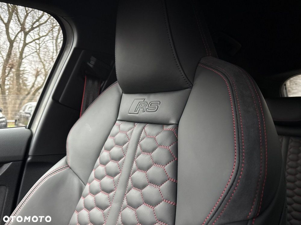Audi RS3 Sportback - 24