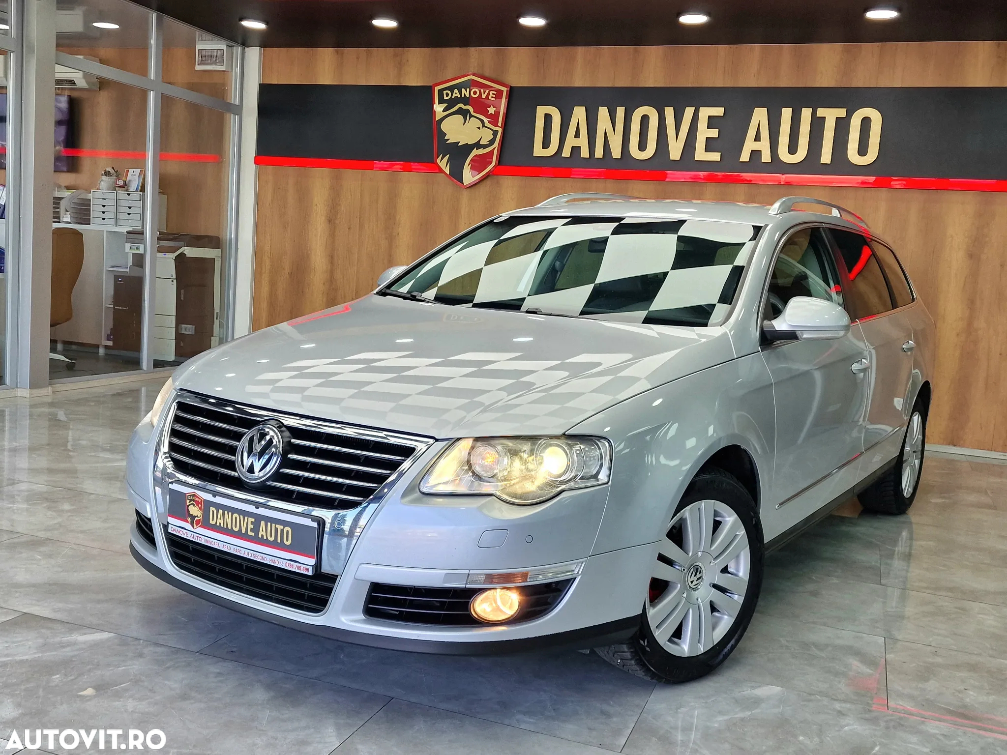 Volkswagen Passat - 9