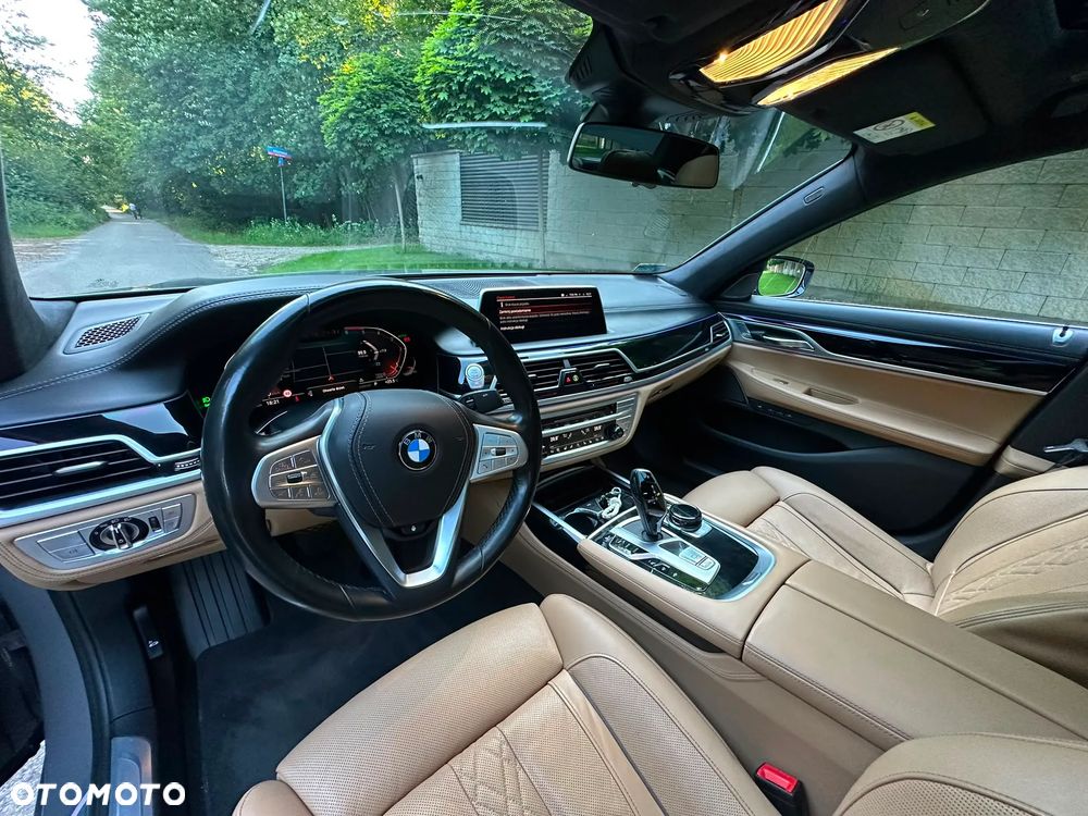 BMW Seria 7 740d xDrive - 3