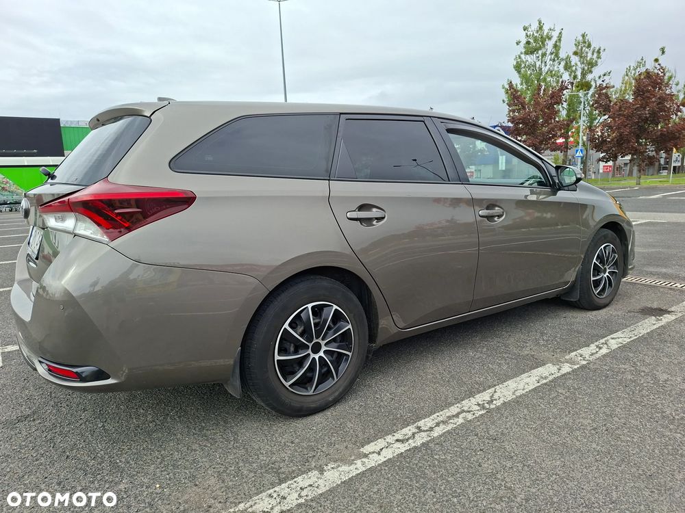 Toyota Auris 1.6 Active - 20