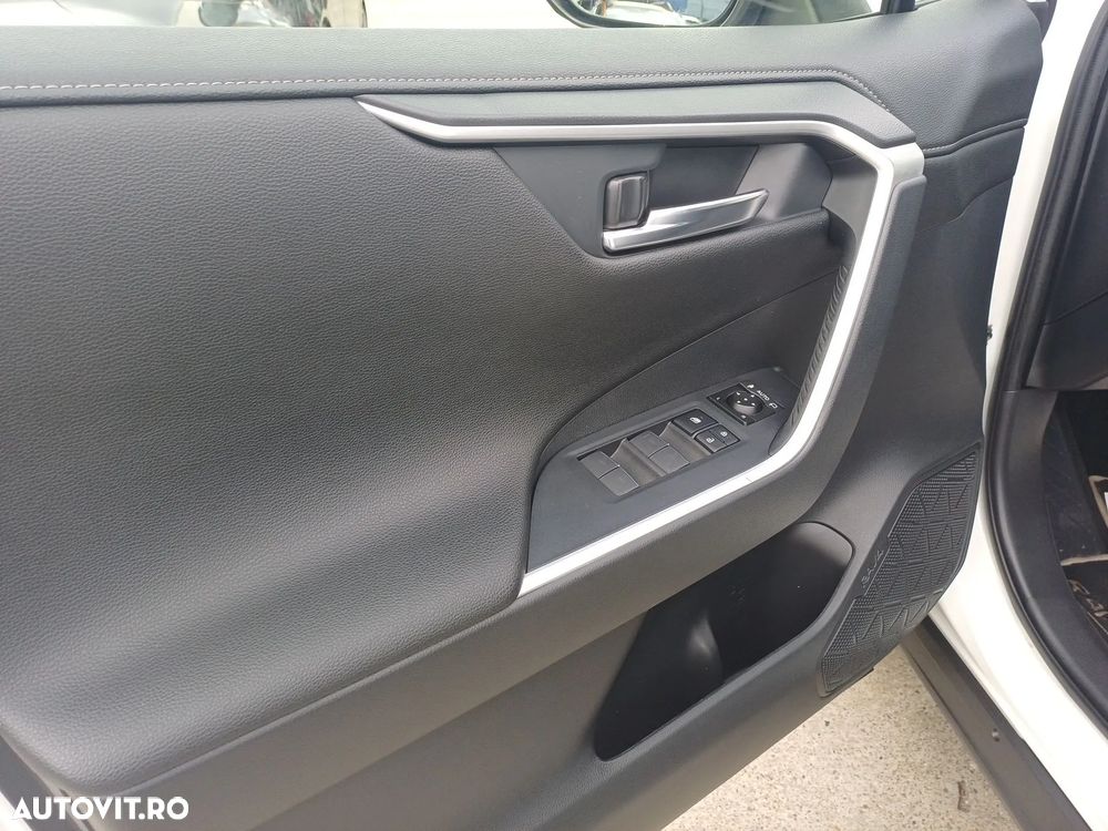 Toyota RAV4 2.5 VVT-iE 4x4 Dynamic - 10