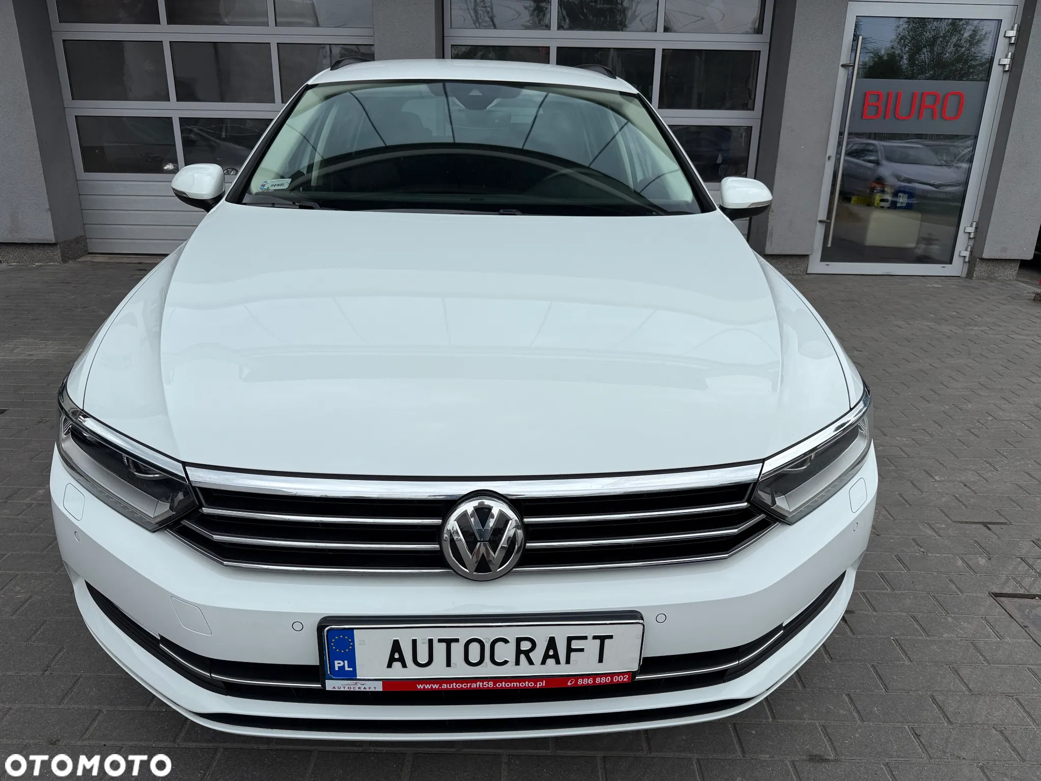 Volkswagen Passat 1.8 TSI BMT Comfortline - 2