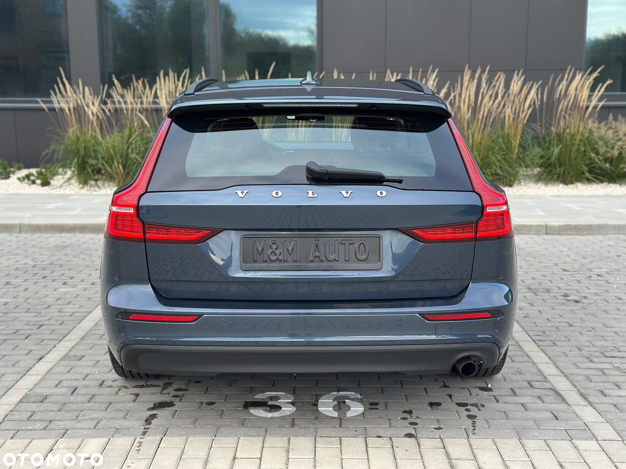 Volvo V60 D3 Drive-E Kinetic - 6