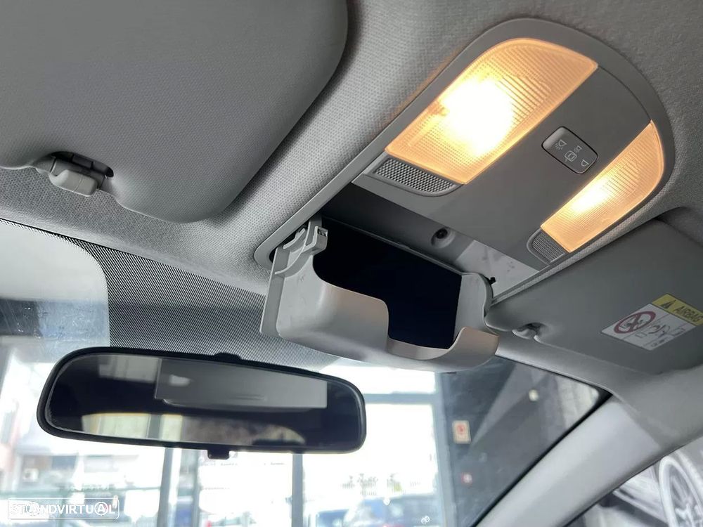 Kia Rio 1.2 CVVT Dynamic - 18