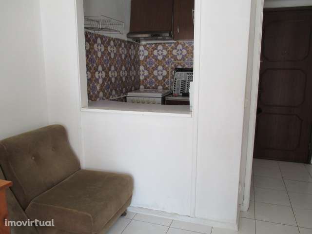 T1 Av. Calouste Gulbenkian, Coimbra - Grande imagem: 5/11