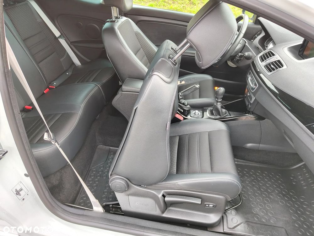 Renault Megane 1.2 16V TCe Energy Bose EU6 - 38