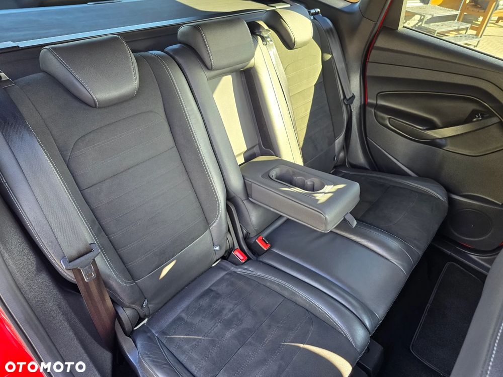 Ford Kuga - 13