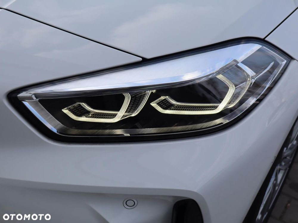 BMW Seria 1 118i M Sport - 22