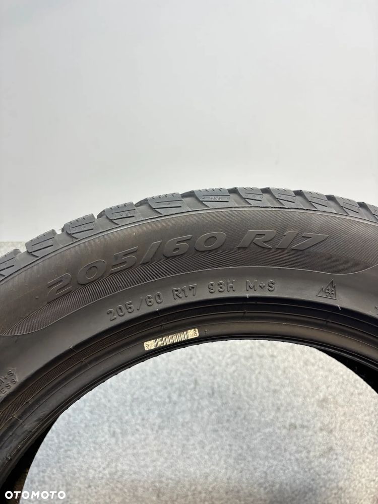 1 Opona Zimowa Pirelli 205/60/17 93H - 7
