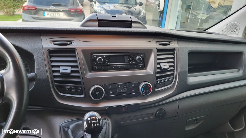 Ford Transit Custom - 14
