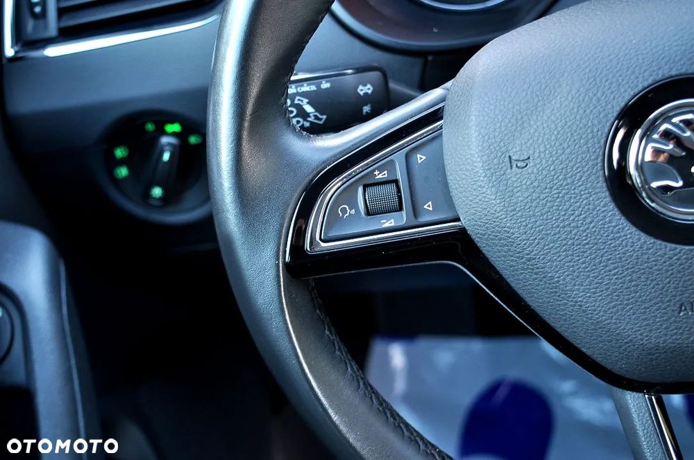 Skoda Octavia 1.4 TSI Ambition - 16