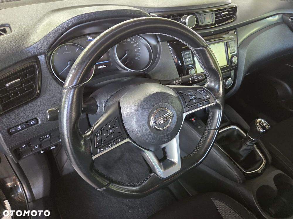 Nissan Qashqai - 28