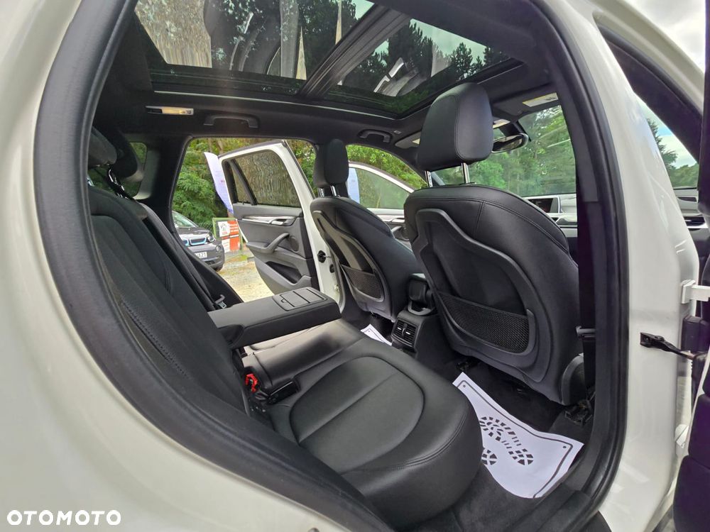 BMW X1 xDrive25i xLine - 16