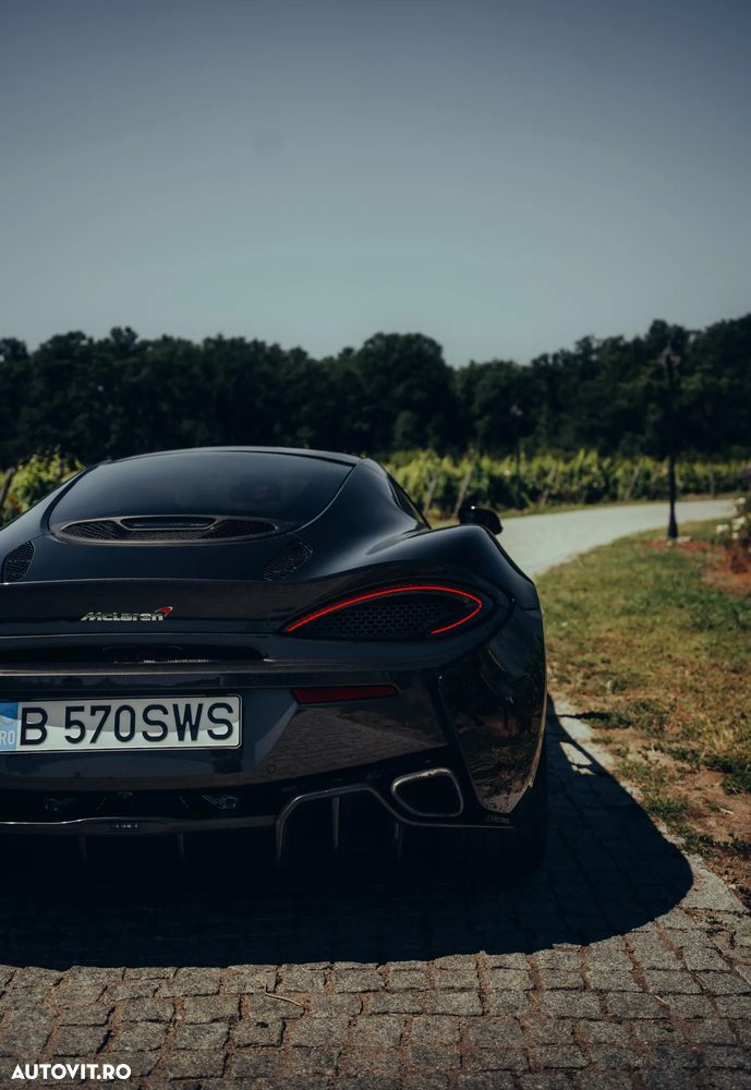 McLaren 570GT - 8