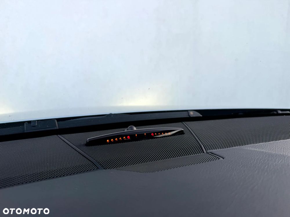 Mercedes-Benz Klasa E 220 CDI Automatik Avantgarde - 30
