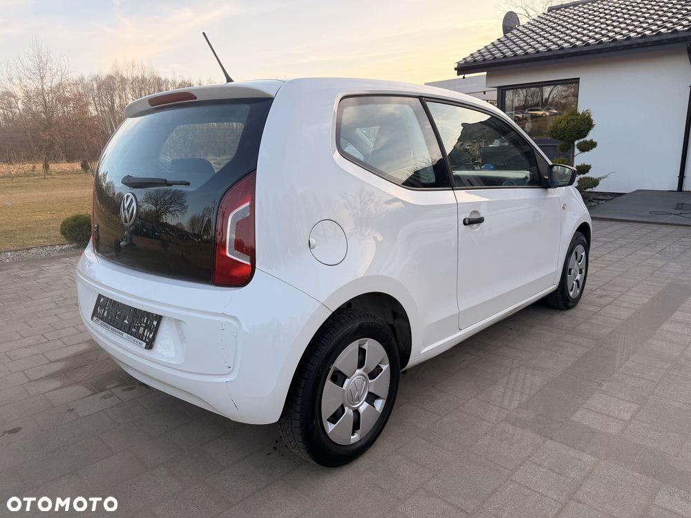 Volkswagen up! - 3