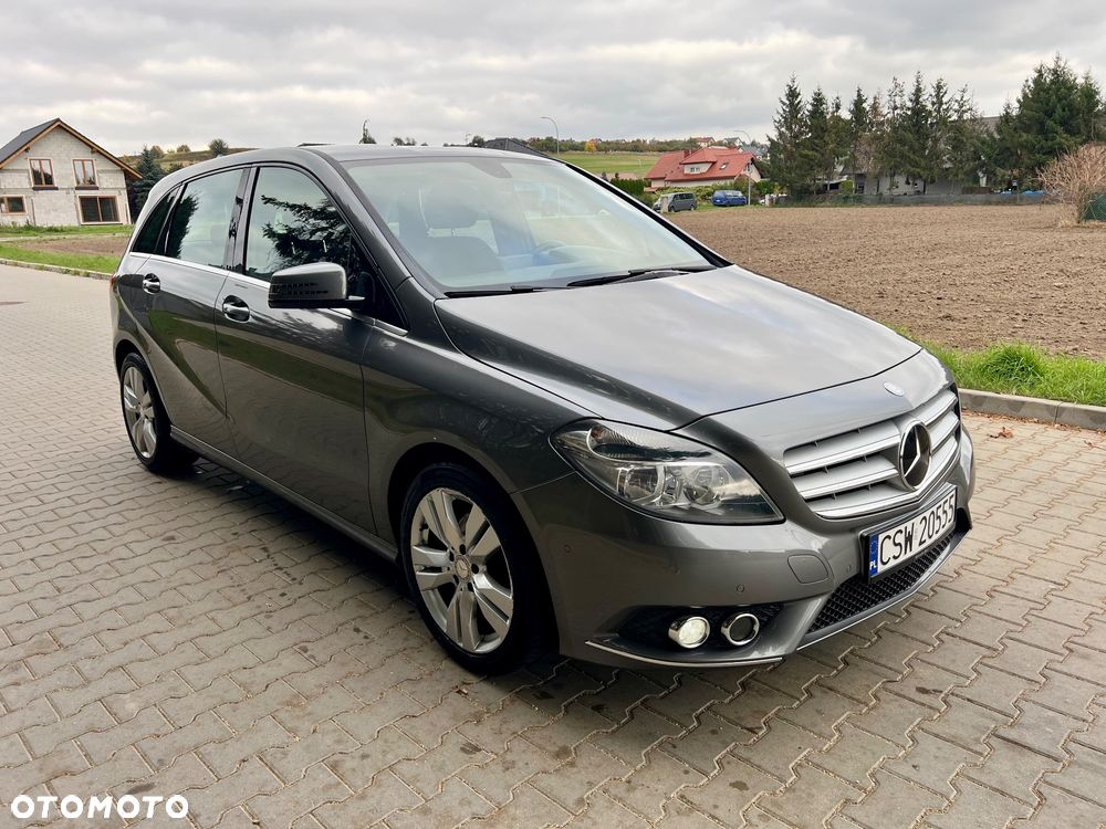 Mercedes-Benz Klasa B 200 CDI (BlueEFFICIENCY) - 11