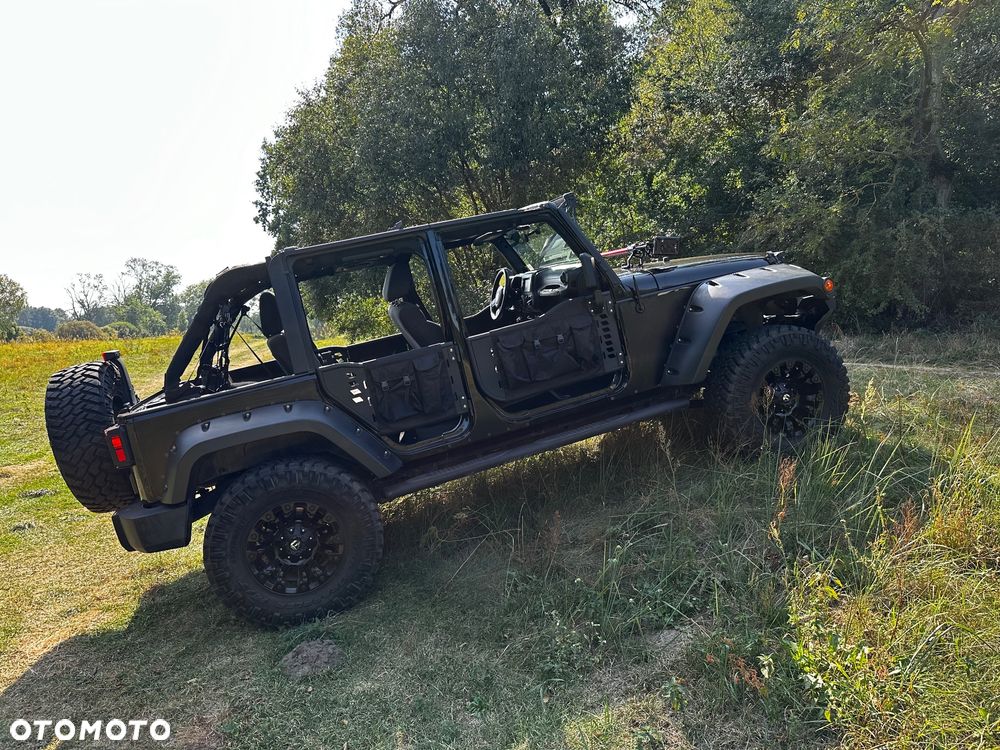 Jeep Wrangler - 17