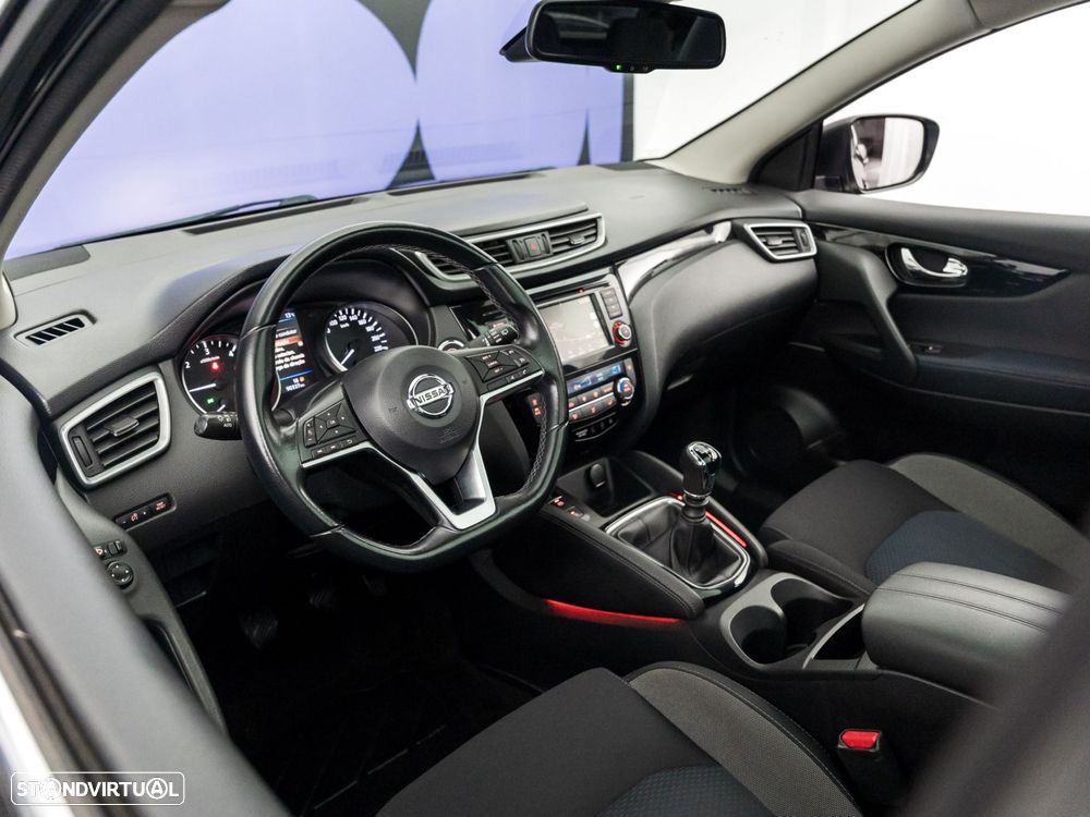Nissan Qashqai 1.5 dCi N-Connecta - 13