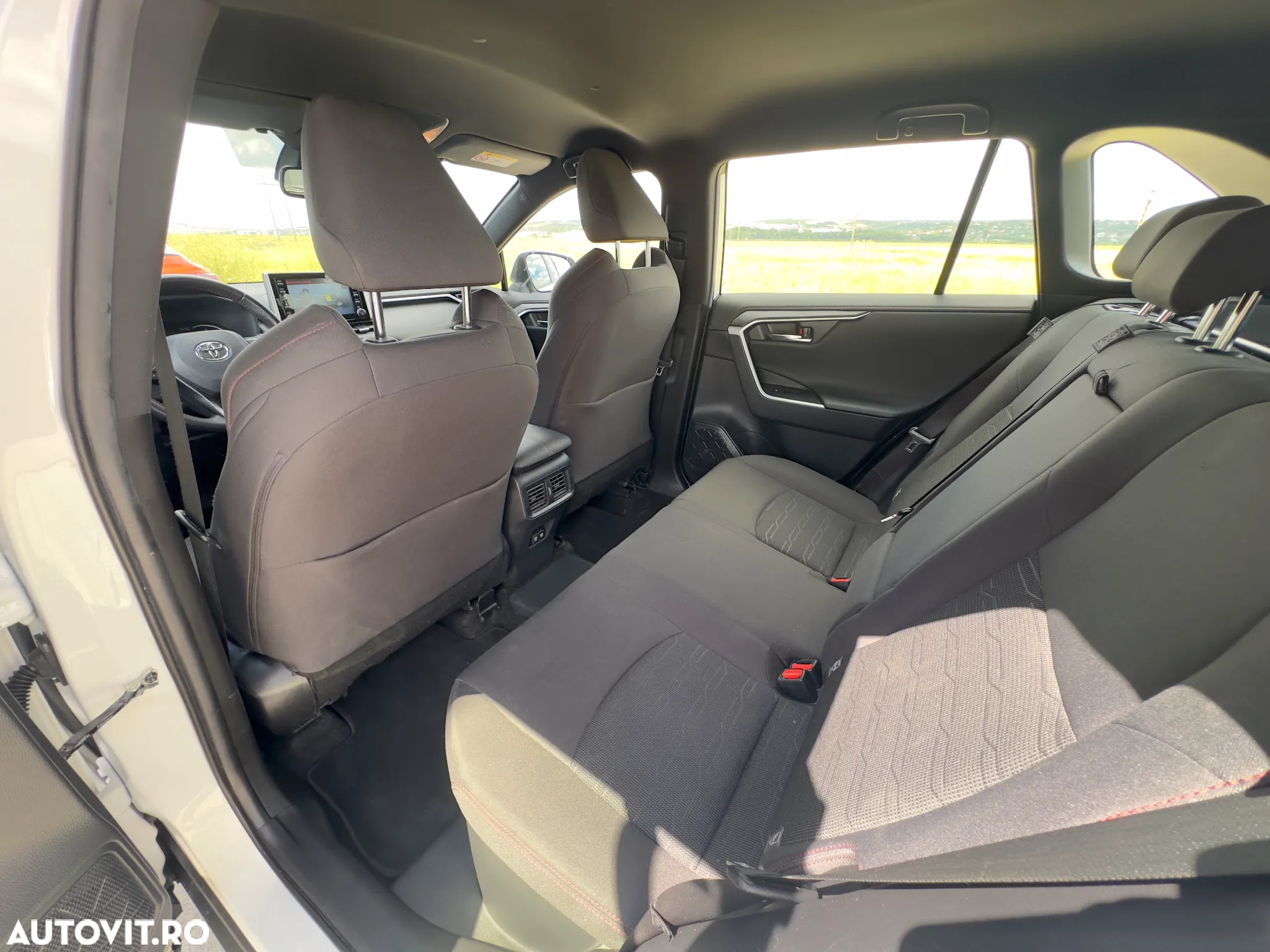 Toyota RAV4 - 17
