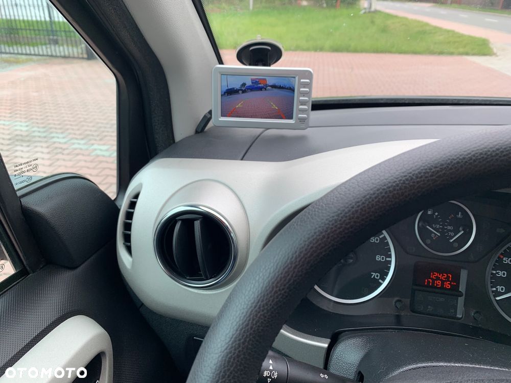 Peugeot Partner 1.6 e-HDi STT Active - 20