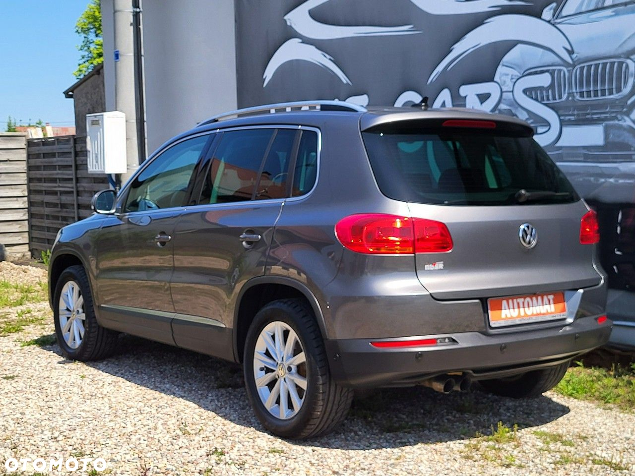 Volkswagen Tiguan - 26