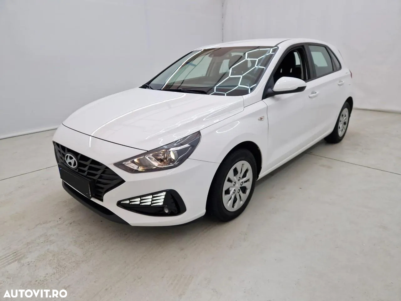 Hyundai i30 1.5 110CP 5DR M/T Comfort - 2