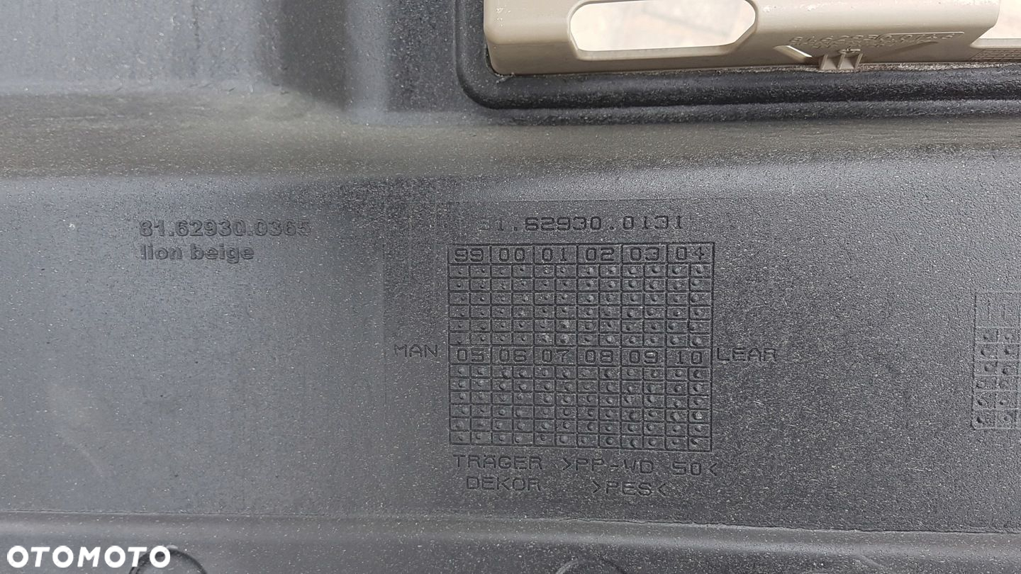 TAPICERKA KABINY GLOBU MAN TGX EURO 6 LIFT BEŻOWA 81629300131 - 2