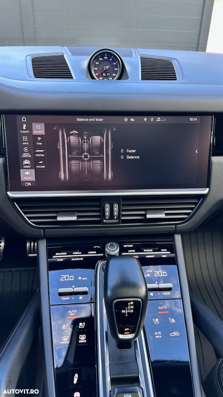 Porsche Cayenne Coupe S - 22